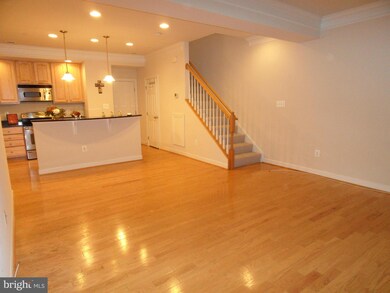 561 Whetstone Glen St, Gaithersburg, MD 20877 - photo 3