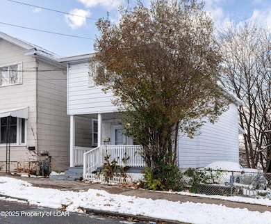 40 N Sherman St, Wilkes Barre, PA 18702 - photo 3