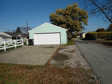 Parking Lot/Garage.