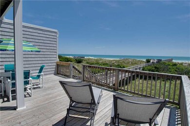 Large Ocean Side Deck