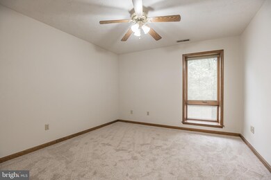 44792 Locust Ridge Ct, California, MD 20619 - photo 5