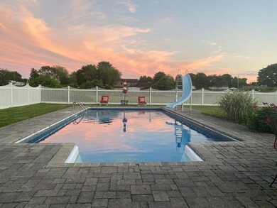 6 Twin Ponds Dr, South Dartmouth, MA 02748 - photo 4