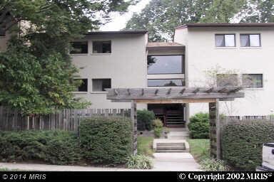 5679 Harpers Farm Rd unit C, Columbia, MD 21044 - photo 2