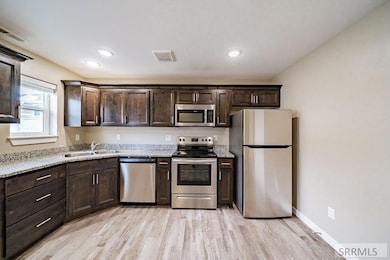 560 Trails End, Idaho Falls, ID 83402 - photo 4