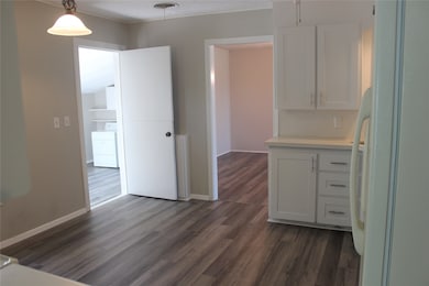 409 W Main St, Azle, TX 76020 - photo 5