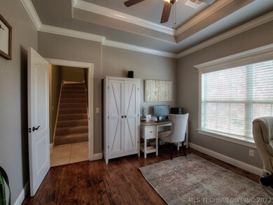 5718 Nottingham Dr, Bartlesville, OK 74006 - photo 3