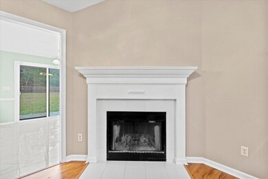 07-Living Room