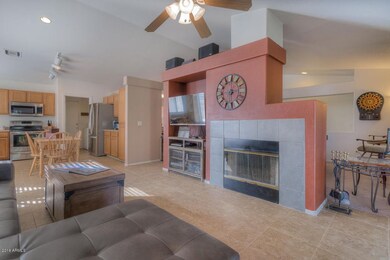 007-Family Room