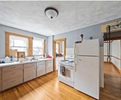 26 N Crescent Circuit, Brighton, MA 02135 - photo 4