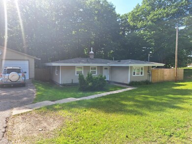 3438 S Reynolds Ln, Sault Ste. Marie, MI 49783 - photo 2