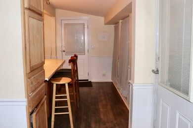 2804 Navaho Rd, Waukegan, IL 60087 - photo 5