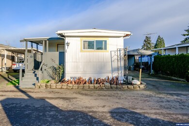 1732 Pine #20 St NE unit 20, Silverton, OR 97381 - photo 2