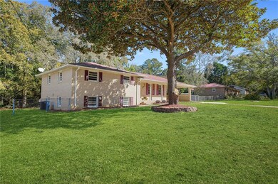 197 Buena Vista St, Winder, GA 30680 - photo 4