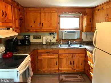 418 Noland Ridge Rd, Slanesville, WV 25444 - photo 7