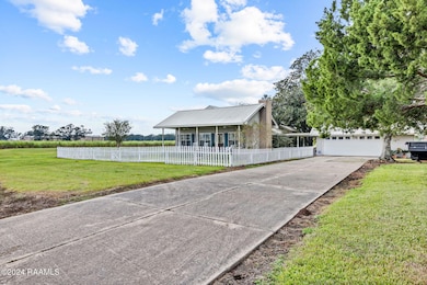 4-web-or-mls-8438 Dudley Rd-4