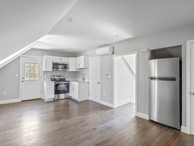 92 Coleman St unit 3, Dorchester, MA 02125 - photo 4