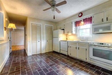 1 Larue Dr, Freeport, ME 04032 - photo 4