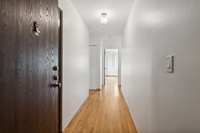 1108 Castilian Ct unit E221, Glenview, IL 60025 - photo 2