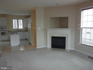 21115 Hickory Forest Way, Germantown, MD 20876 - photo 6