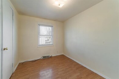 4009 N Lanewood Dr, Muncie, IN 47304 - photo 5