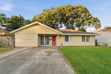 2918 Tarpey Ave, Texas City, TX 77590 - photo 2