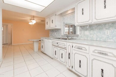 kitchen (2)