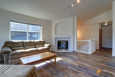 6452 Spruce St, Anchorage, AK 99507 - photo 7