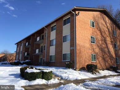 2301 Olson St unit 1, Temple Hills, MD 20748 - photo 2