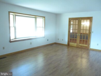 342 Cypress St, Millington, MD 21651 - photo 7