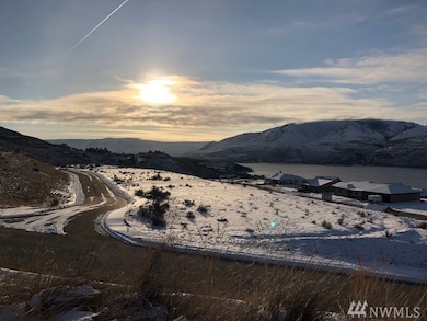100 Westview Dr, Chelan, WA 98816 - photo 2