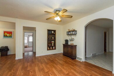 513_8th_st_MLS_HID1087247_ROOMdin