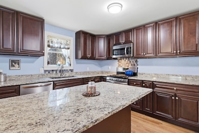 38 Rita's Cir, Northwood, NH 03261 - photo 4