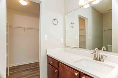 3033 Lodgepole Dr, Whiteland, IN 46184 - photo 5