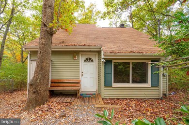 289 Crowfoot Ln, Gerrardstown, WV 25420 - photo 2