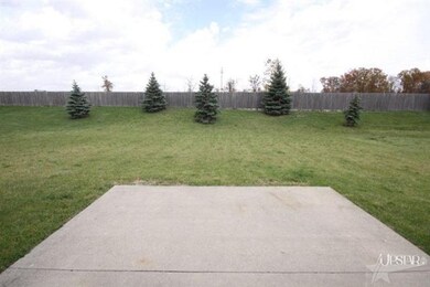 7422 Maeve Dr, Fort Wayne, IN 46835 - photo 3