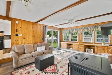 185 Pine St, Danvers, MA 01923 - photo 5