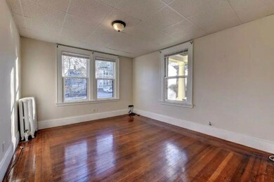 362 Lloyd Ave unit 1, Providence, RI 02906 - photo 4