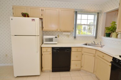 2358 W Ashfield Ct, Toms River, NJ 08755 - photo 7