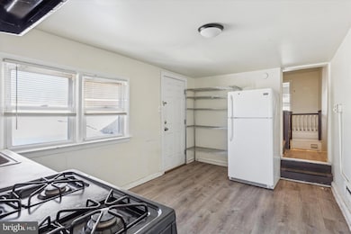 326 E Airy St unit 3, Norristown, PA 19401 - photo 2