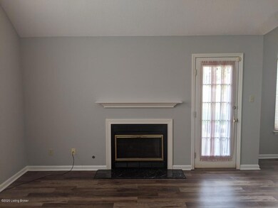 10100 Grand Cypress Ct, Louisville, KY 40291 - photo 7