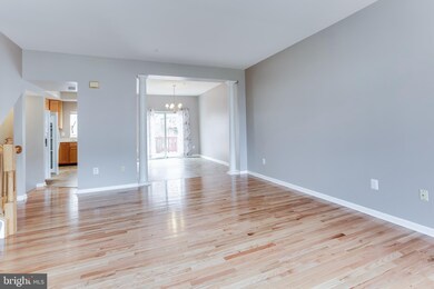 13109 Alpine Dr, Germantown, MD 20874 - photo 4