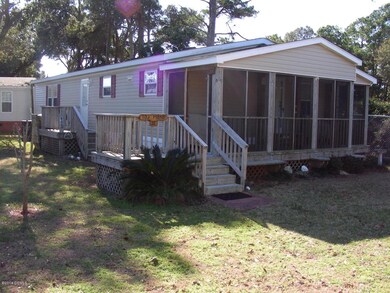 405 Shoreline Dr, Atlantic Beach, NC 28512 - photo 4