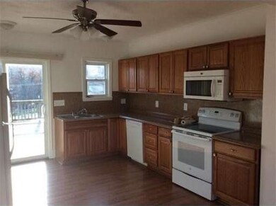 153 Ludlow St, Worcester, MA 01603 - photo 5