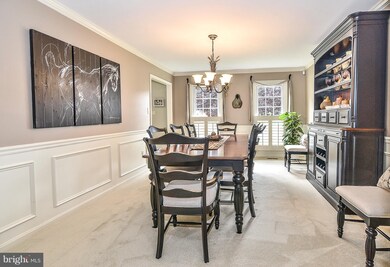 5552 Queen Victoria Ct, Burke, VA 22015 - photo 5