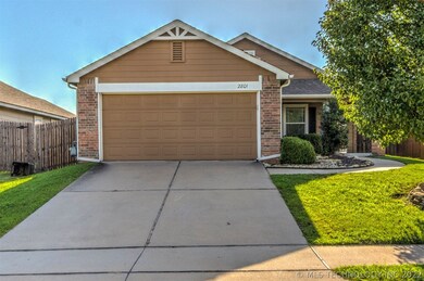 2801 N 20th St, Broken Arrow, OK 74012 - photo 2