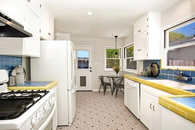 Darling vintage kitchen with plenty of space, tons