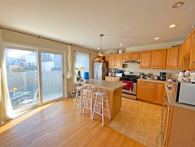 82 Chapel St unit 84, Newton, MA 02458 - photo 4