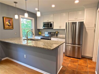 Fully updated kitchen