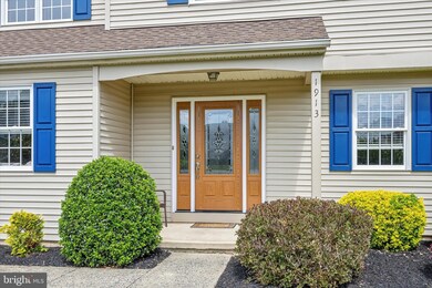 1913 Wayne Dr, Norristown, PA 19403 - photo 5