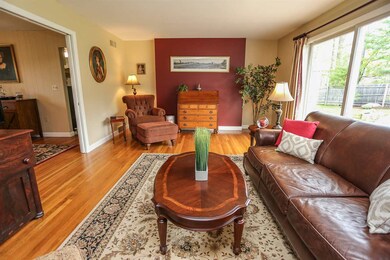 1661 Belmont St, Manchester, NH 03104 - photo 7